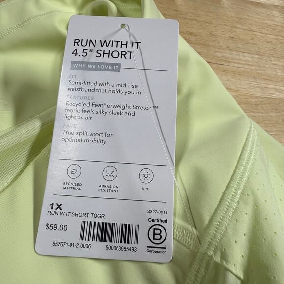 Athleta NWT Run With It 4.5" Shorts Size 1X Running Shorts Tequila Green Stretch - Picture 6 of 13